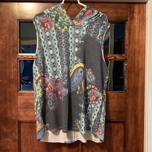 Sew in love XL SLEEVELESS HOODIE